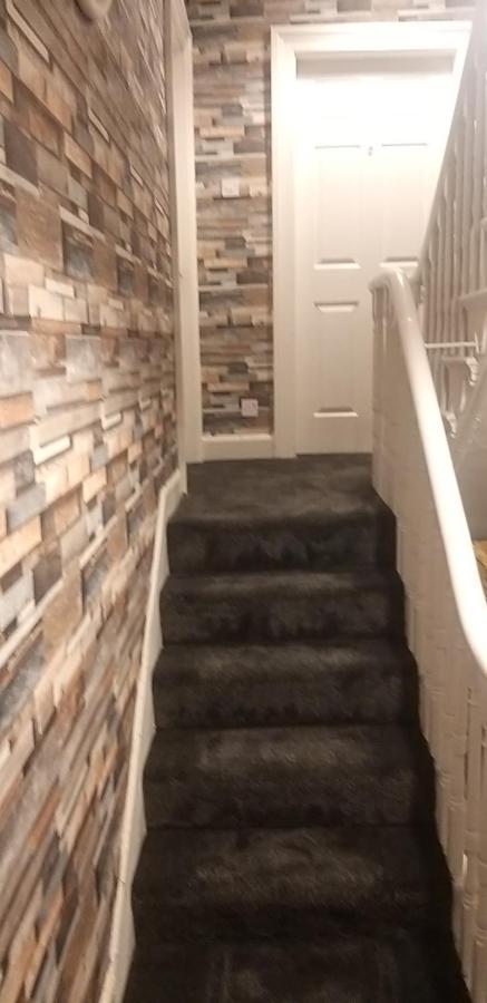 St. James Street Townhouse Белфаст Екстер'єр фото